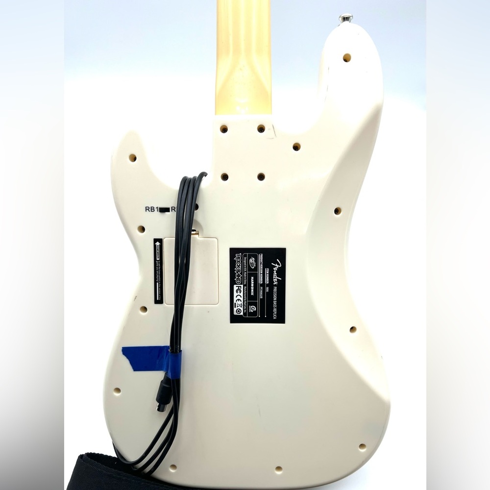 Rock Band Fender Precision  Wired Bass for Xbox 360 - Picture 9 of 11